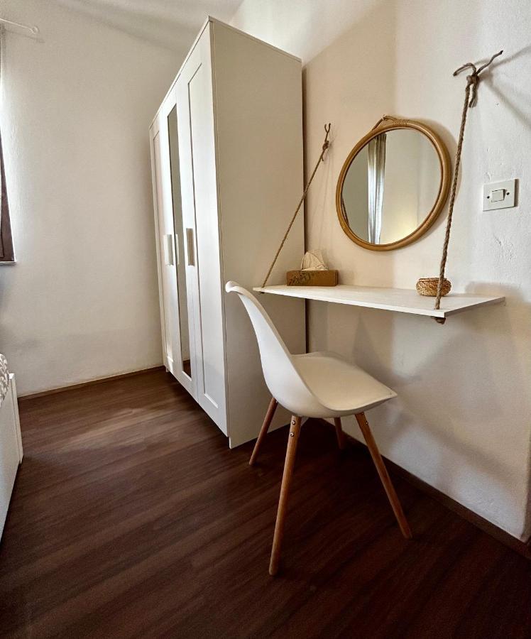 Elentoni Apartment Fazana Luaran gambar