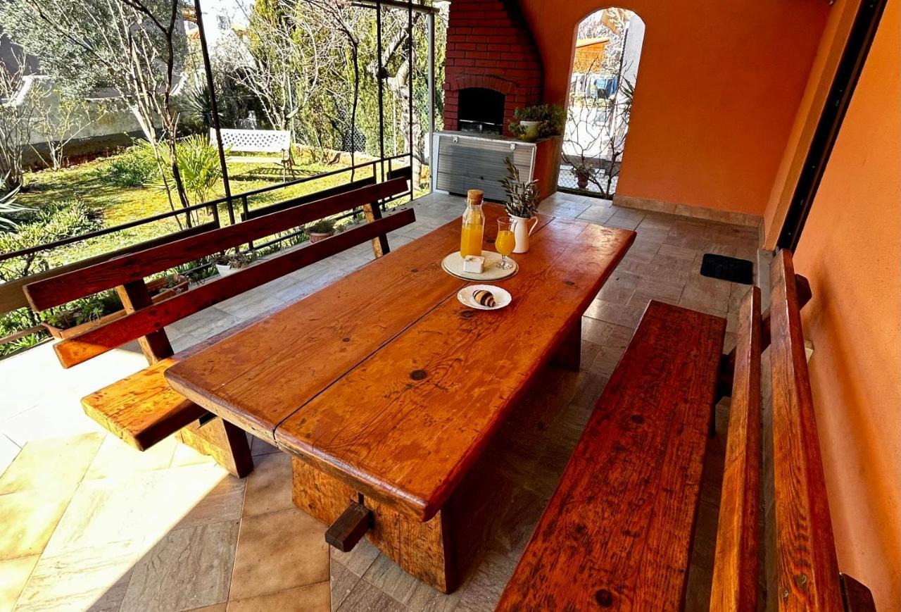 Elentoni Apartment Fazana Luaran gambar